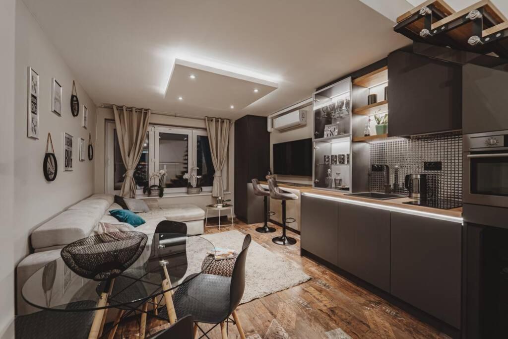 Sunset Apartment Pomorie Extérieur photo